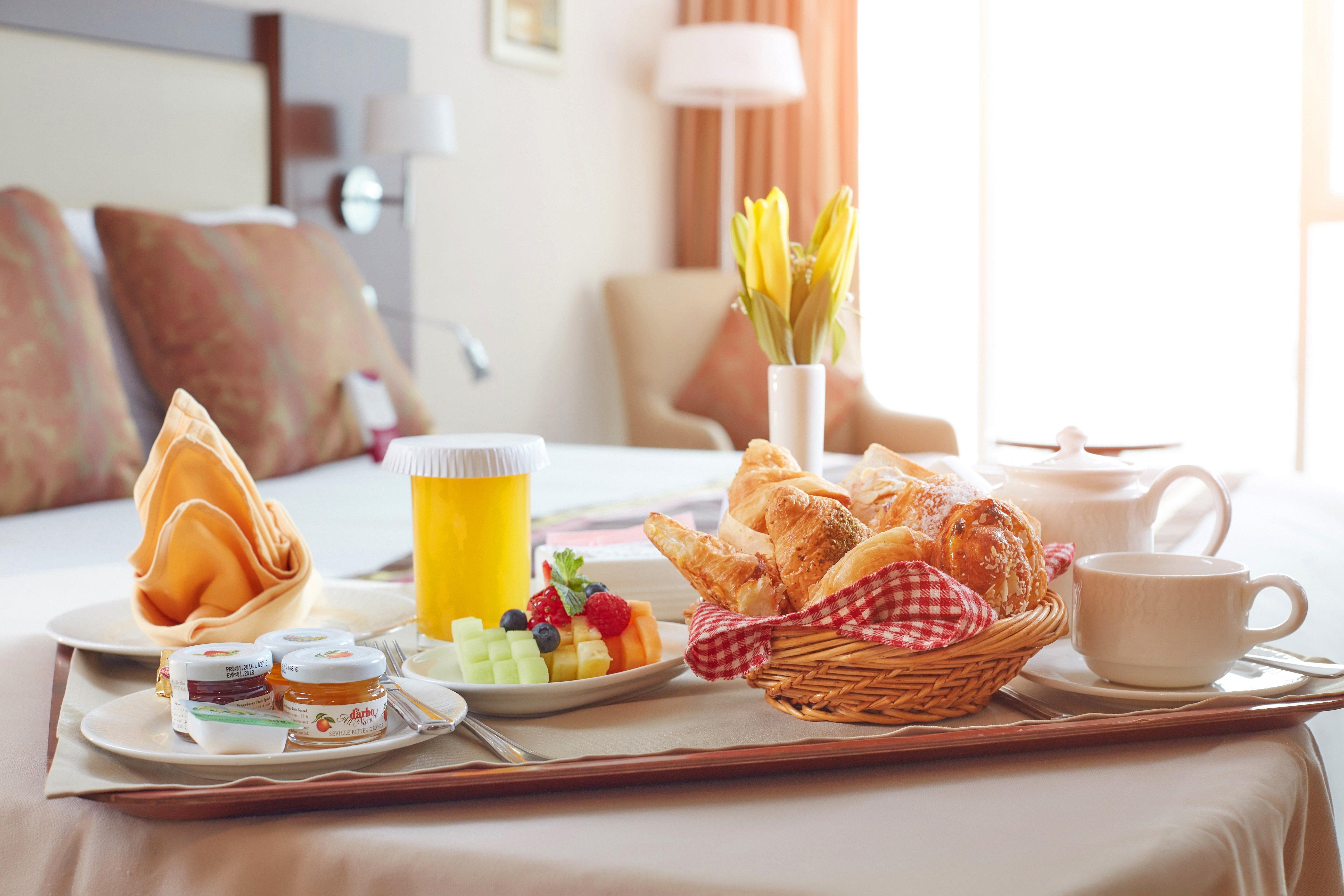Millennium Plaza Downtown Suites Dubai Exterior foto Room service
