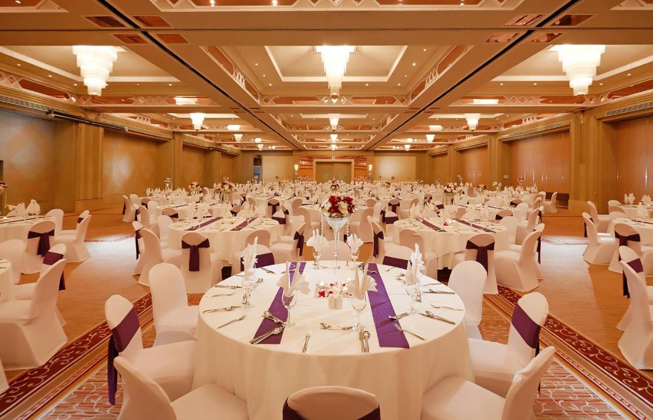 Millennium Plaza Downtown Suites Dubai Exterior foto The Grand Ballroom